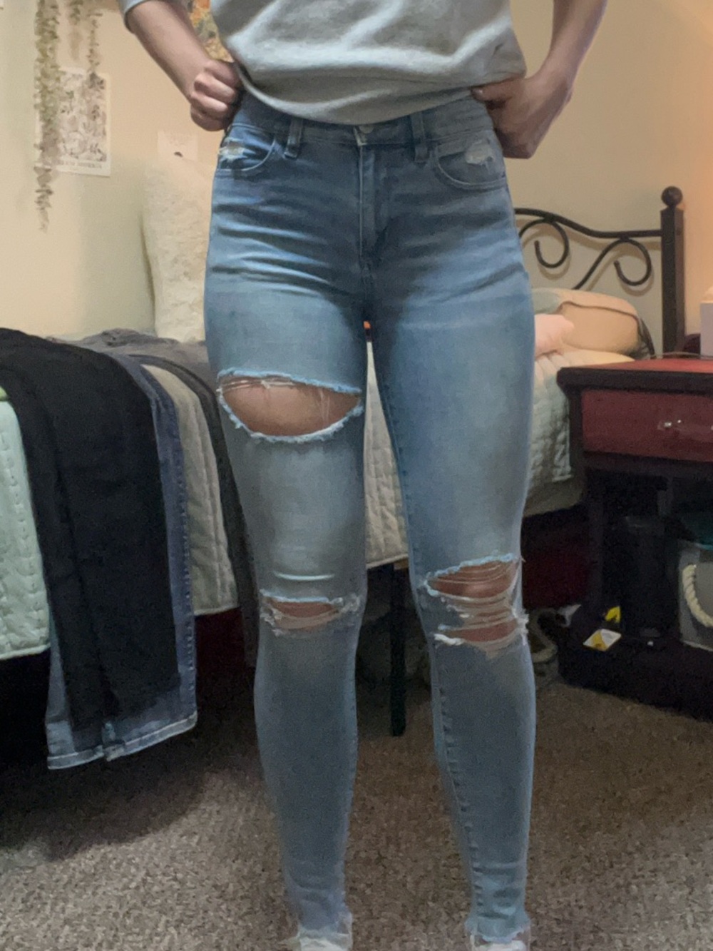 Classic High-Rise Distressed Skinny Jeans - Light Blue